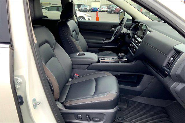 2023 nissan pathfinder sl 4wd