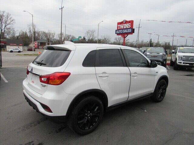 2018 mitsubishi outlander sport le