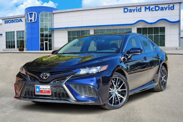 2021 toyota camry se