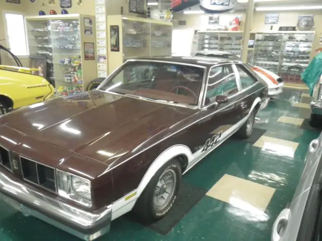 1978 oldsmobile cutlass 442 looks great, runs great, very rare..... no reserve
