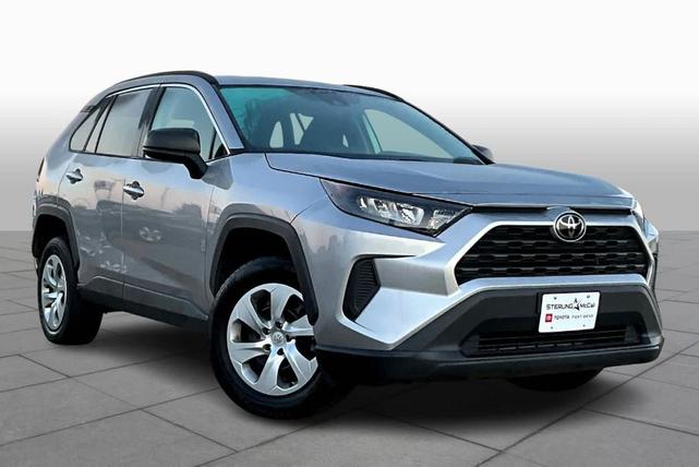 2021 toyota rav4 le