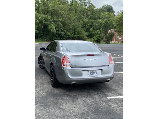 2013 chrysler 300 s