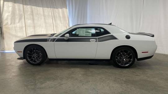 new 2023 dodge challenger r/t rwd