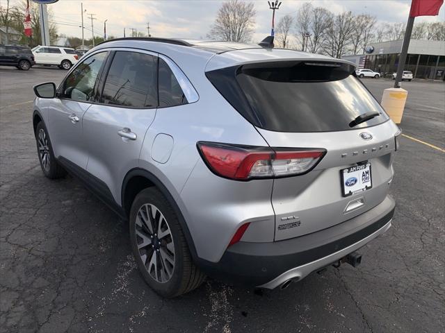2020 ford escape sel