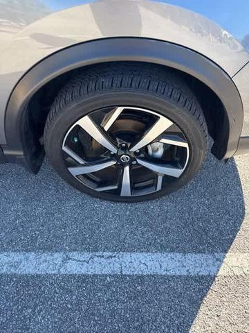2022 nissan rogue sport sl