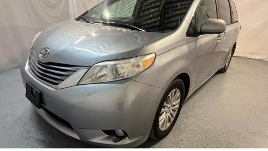 2015 Toyota Sienna xle