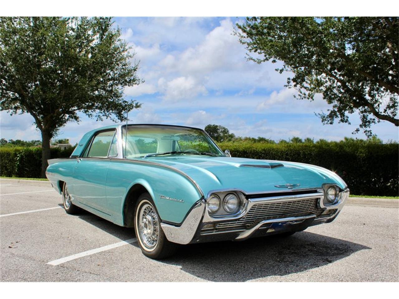 1962 ford thunderbird