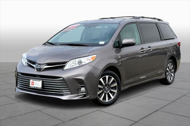 2020 toyota sienna xle