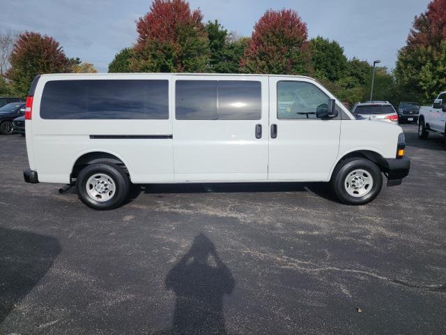 2022 chevrolet express 3500 rwd 3500 extended wheelbase ls