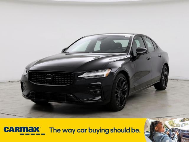 2023 volvo s60 b5 plus black edition