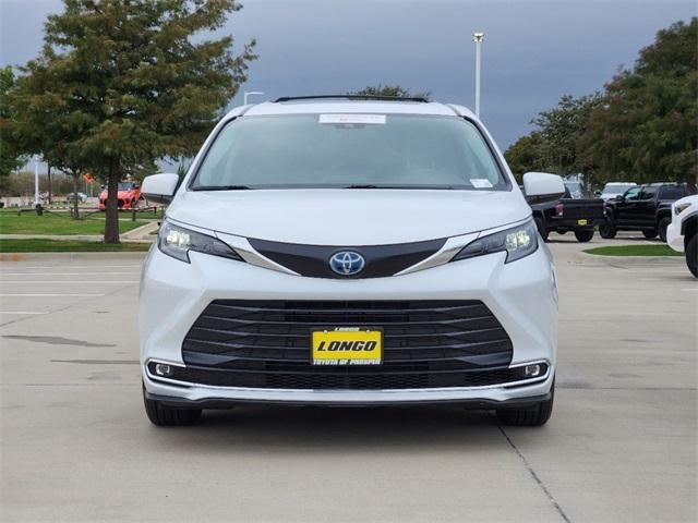 2024 toyota sienna xle