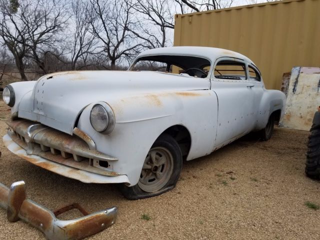 1949 pontiac fast back