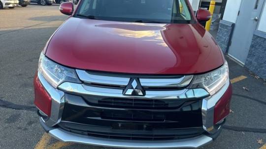 2017 mitsubishi outlander se