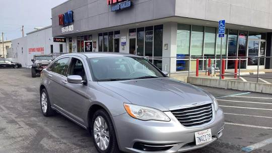 2014 Chrysler 200
