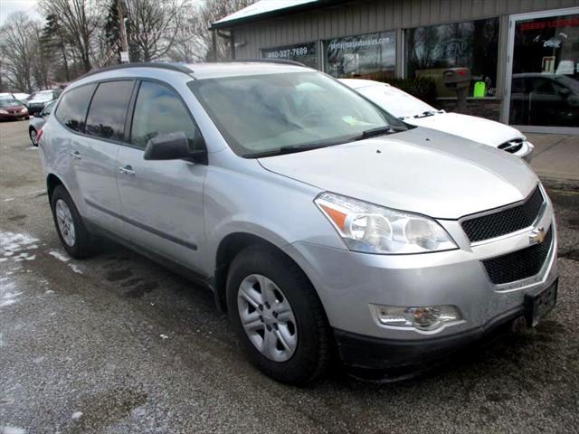 2011 chevrolet traverse ls