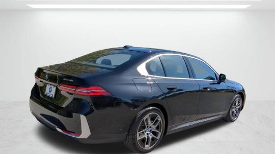 2024 BMW i5