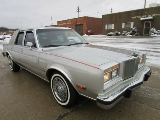1985 chrysler fifth avenue 4-door - 17k original miles - absolutely beautiful