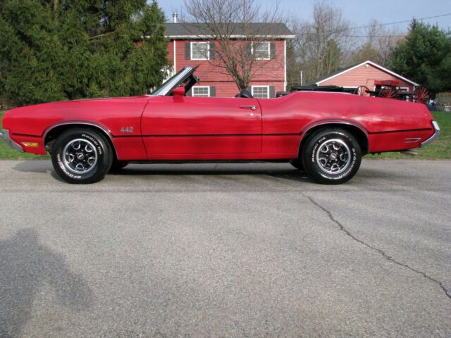 real original beautiful classic 442 convertible with a/c new seat covers wow!!