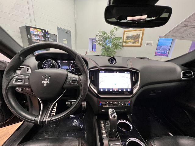 2021 maserati ghibli s gransport