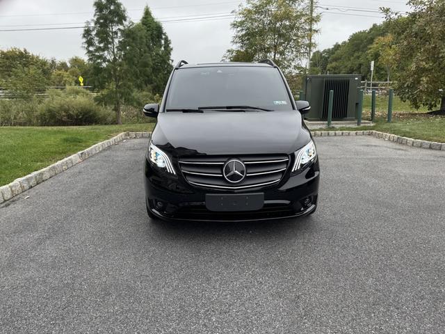 2023 mercedes-benz metris standard roof