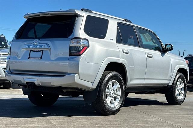 2024 toyota 4runner sr5