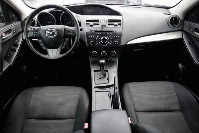 2013 mazda mazda3 i touring