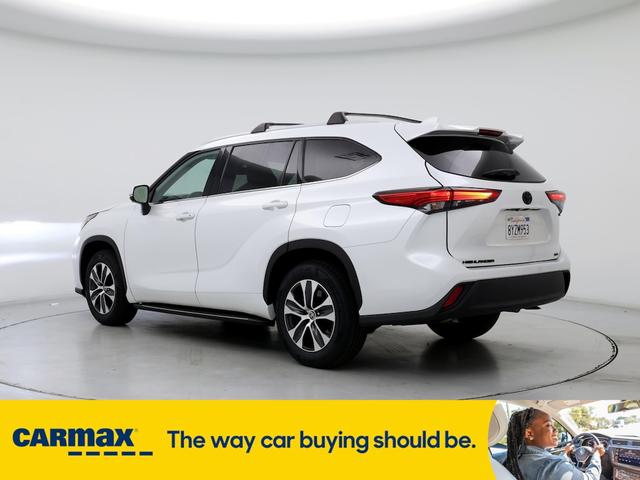 2022 toyota highlander hybrid xle