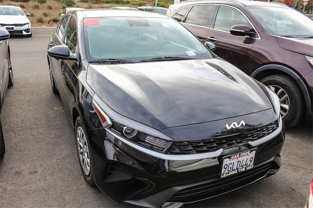 2023 kia forte lx