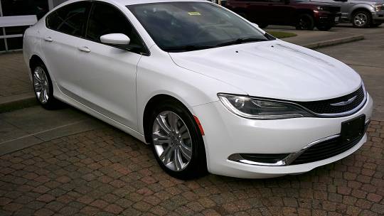 2016 Chrysler 200