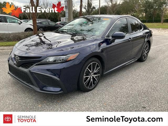 2021 toyota camry se
