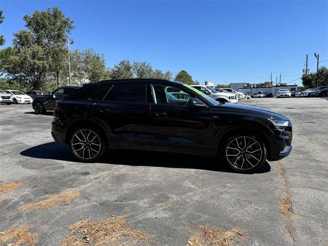 2023 audi q8 55 premium plus
