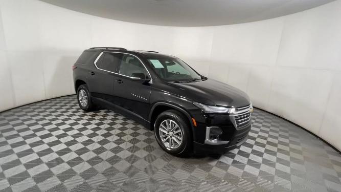 used 2022 chevrolet traverse lt leather