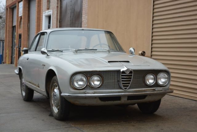 1964 alfa romeo 2600 sprint coupe