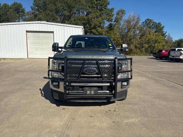 2020 ford f-250 lariat