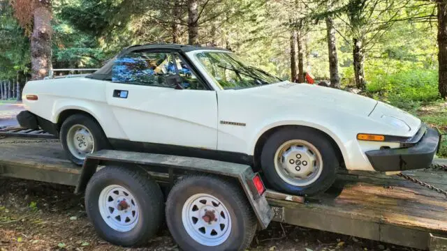 1979 triumph tr7 / 100% complete original / good body, interior dash