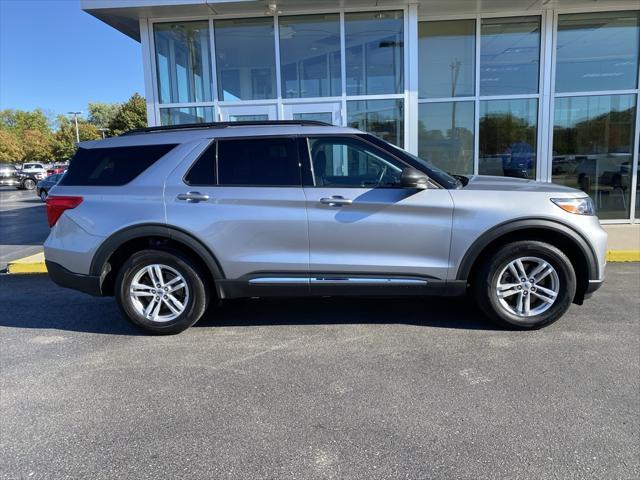 2021 ford explorer xlt