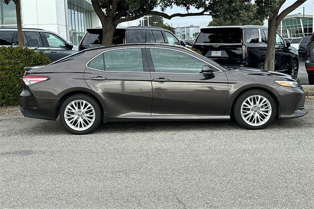 2018 toyota camry xle