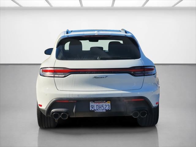 2024 porsche macan base