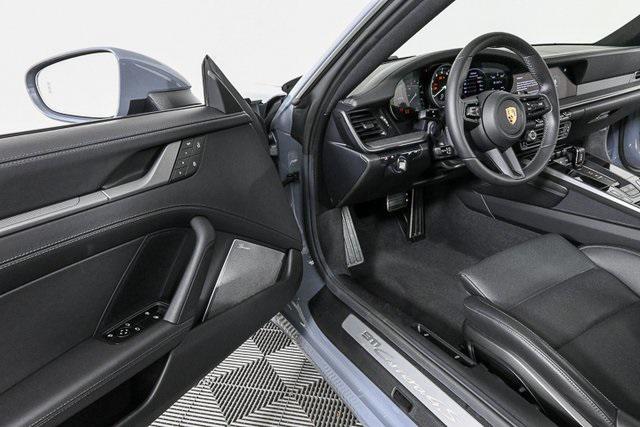 2024 porsche 911 carrera 4s