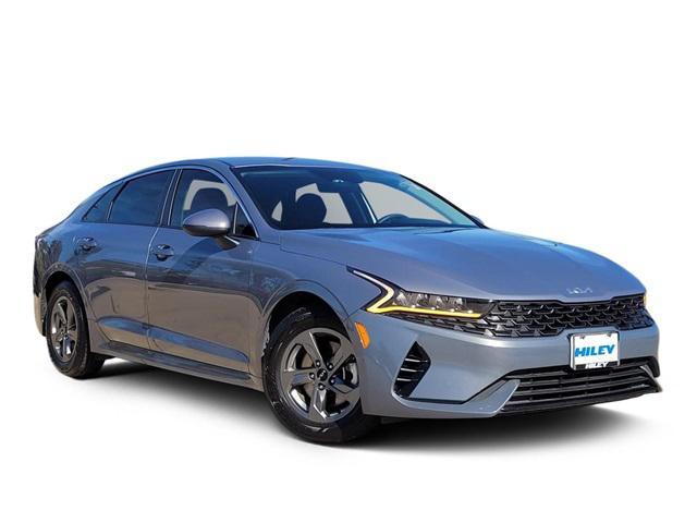 2022 kia k5 lxs