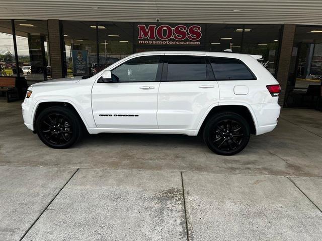 2022 jeep grand cherokee wk laredo