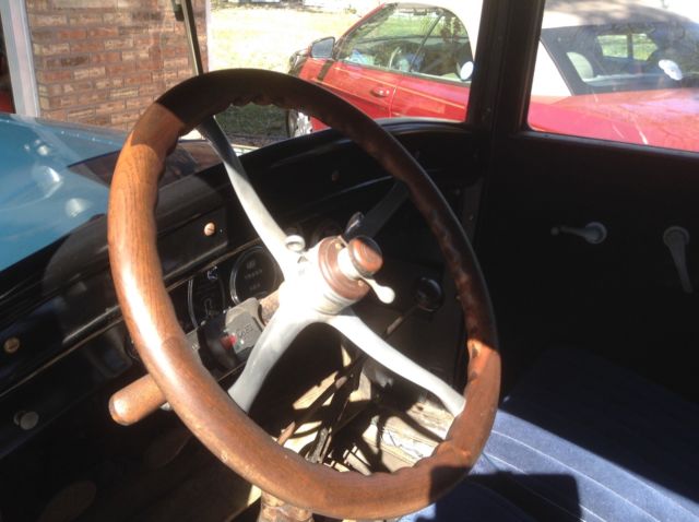 1927 2 door buick sedan, collector car