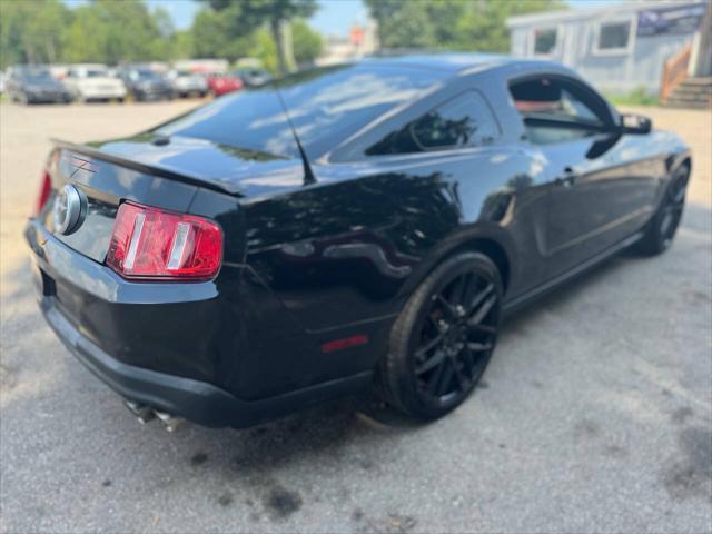 2012 ford mustang v6