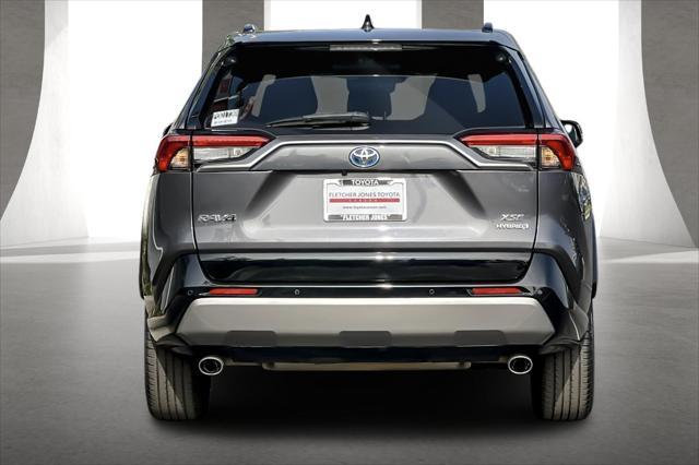 2022 toyota rav4 hybrid t mulliner