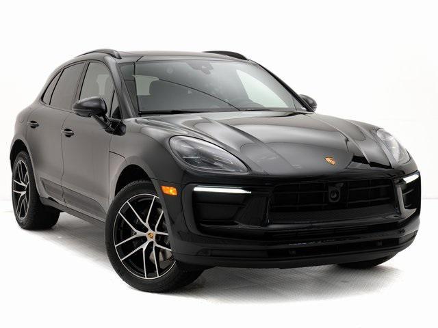 2024 porsche macan base