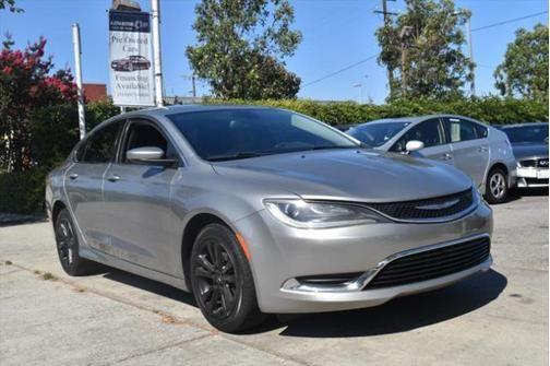 2016 chrysler 200