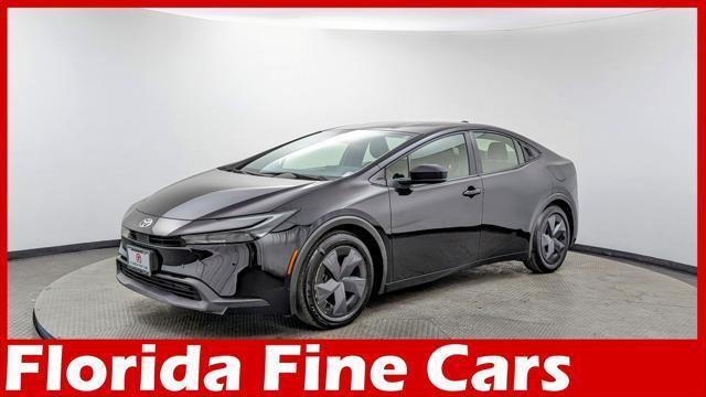 2023 toyota prius le
