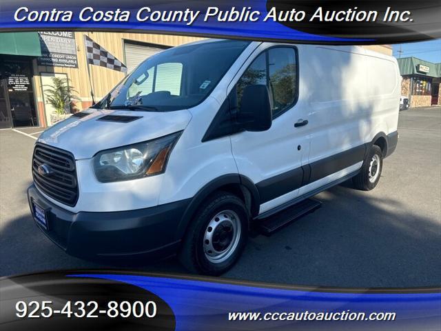 2015 ford transit-150 base