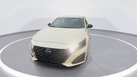 2025 Nissan Altima