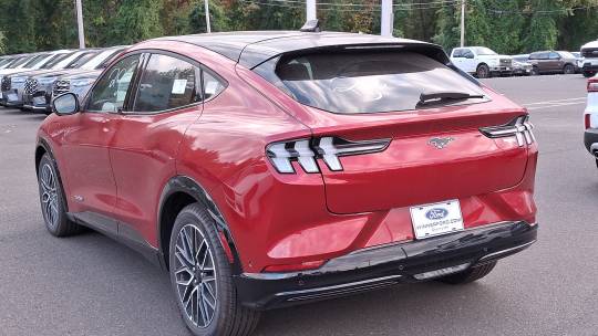 2024 Ford Mustang Mach-E